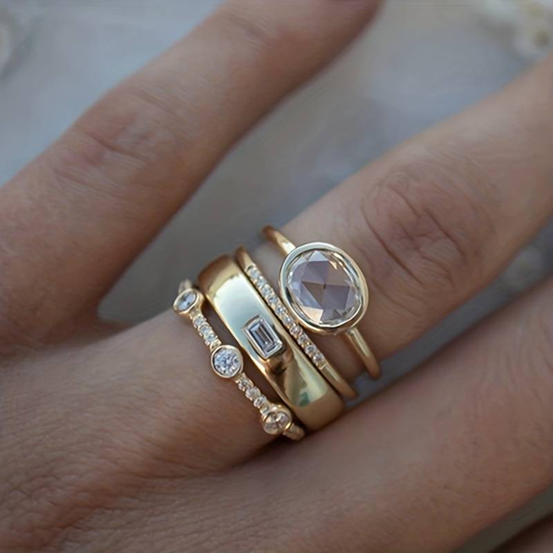 Vintage guld- och zirkonia ring set