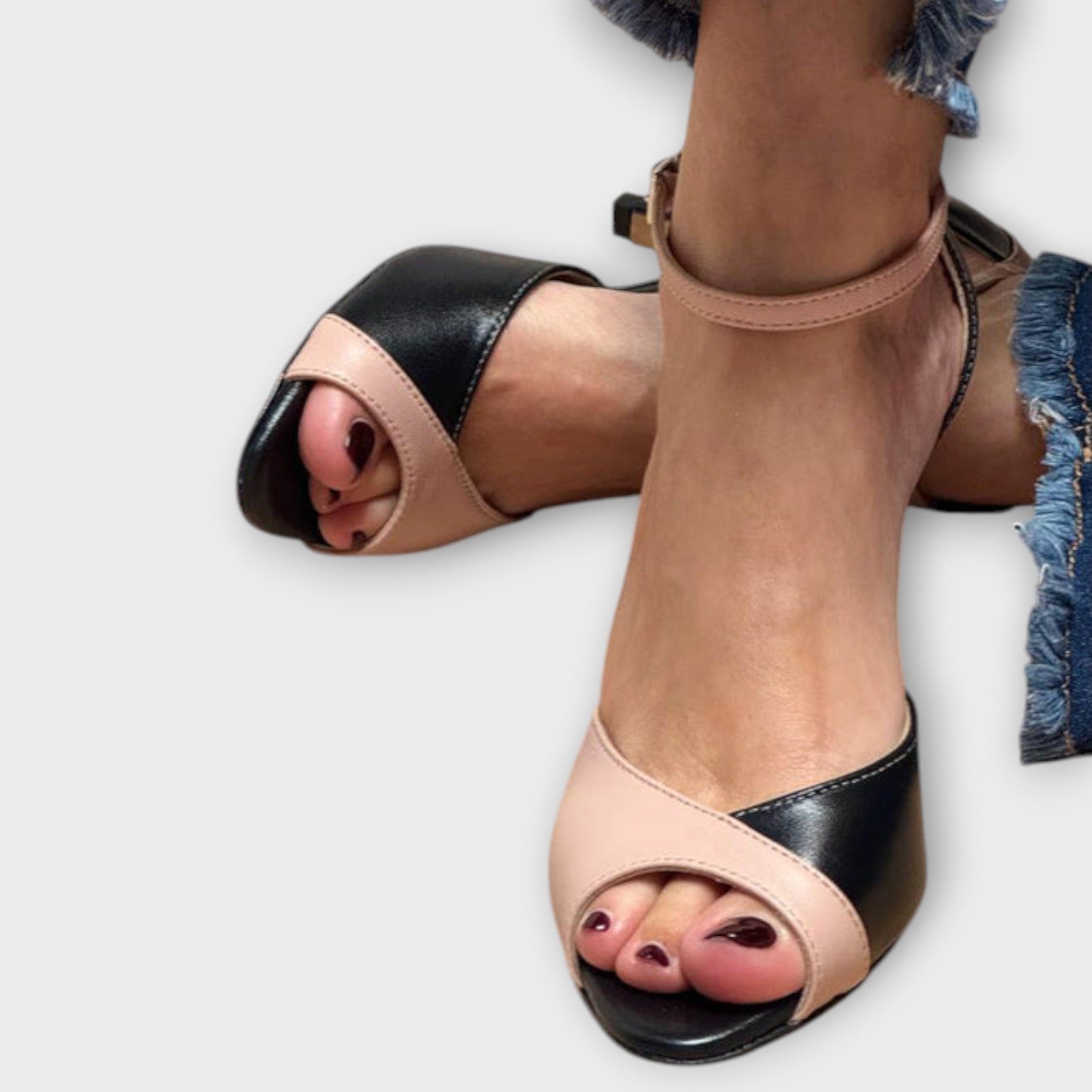 Noirella – Tweekleurige elegantie in roze